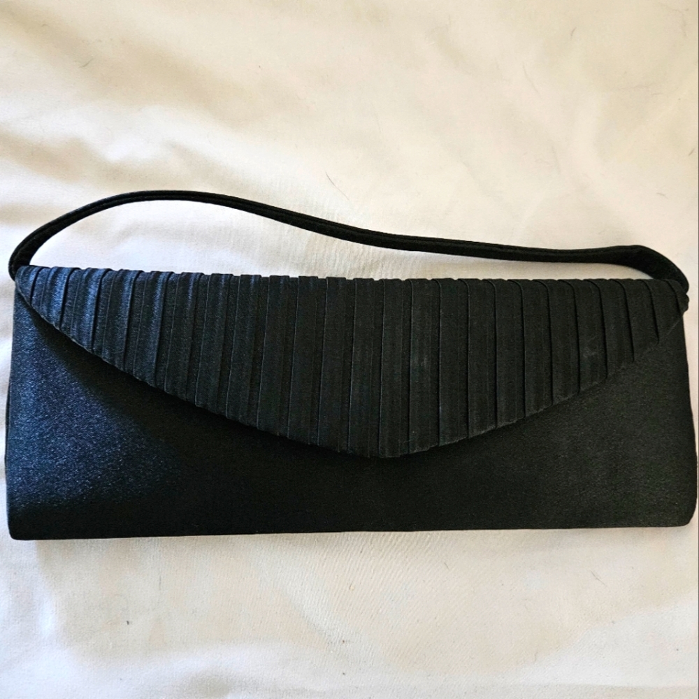 Curly satin crossbody clutch